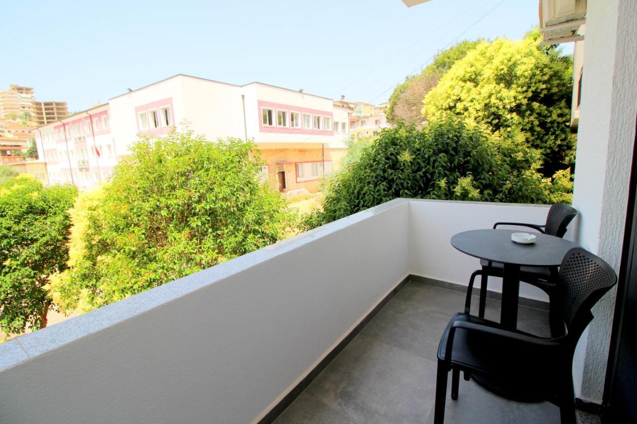Hotel Qurku 2 Sarandë Exterior foto