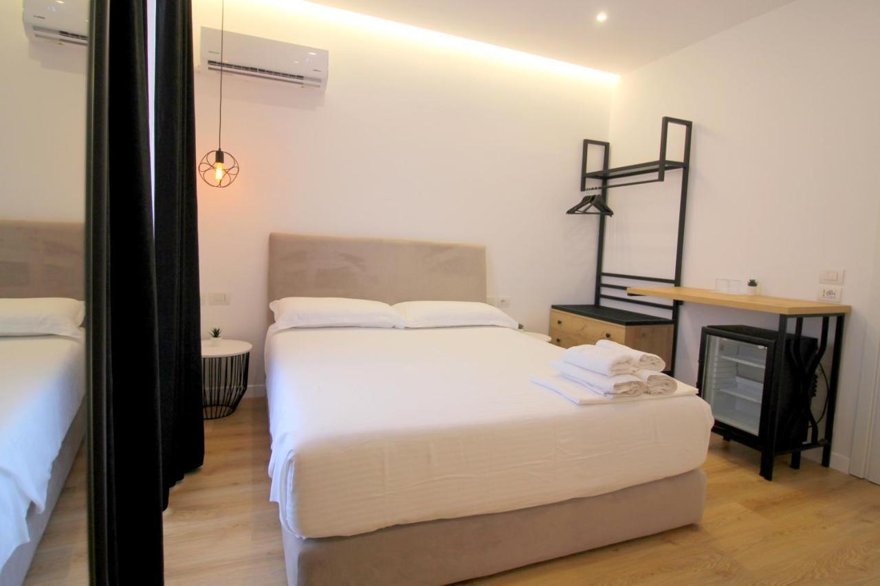 Hotel Qurku 2 Sarandë Exterior foto