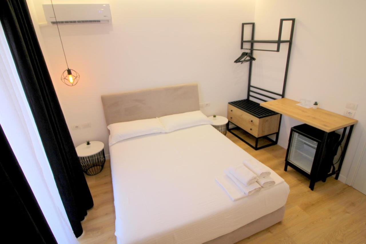 Hotel Qurku 2 Sarandë Exterior foto