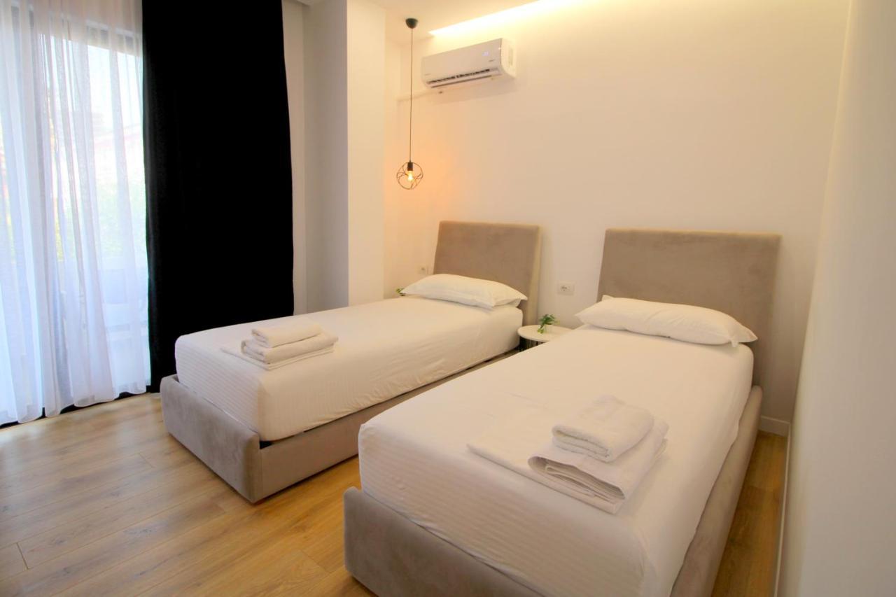 Hotel Qurku 2 Sarandë Exterior foto